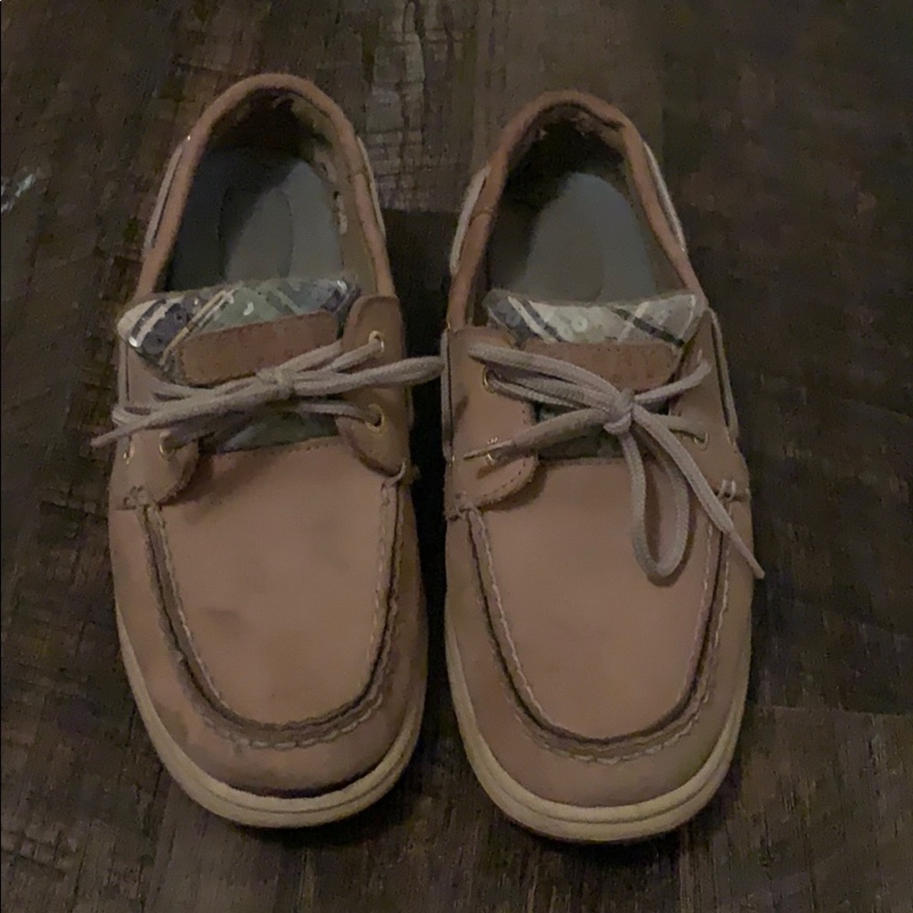 Sperry flats!